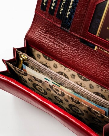 Czerwony skórzany portfel damski z klapką - Peterson